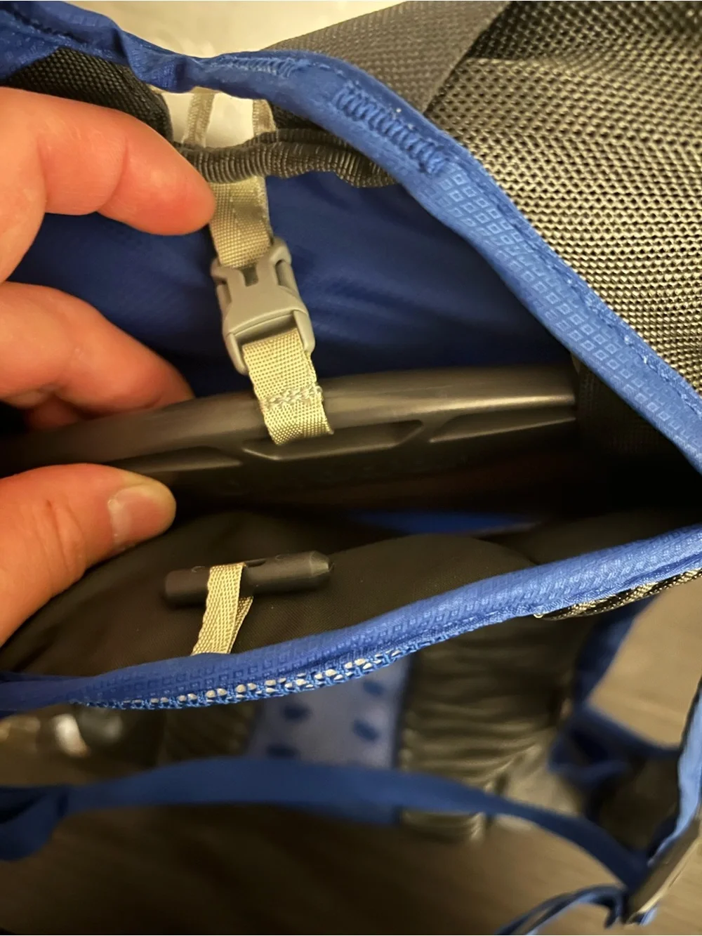 Osprey katari 1.5 camelback water hydration pack